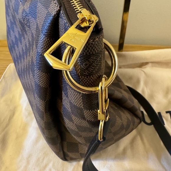 Authentic Louis Vuitton Odeon Tote MM in Damier Ebene - Picture 3 of 12